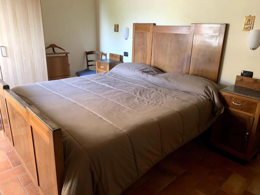 Colferraio 23 Dove L'Accoglienza E Di Casa! Villa Matelica Bagian luar foto